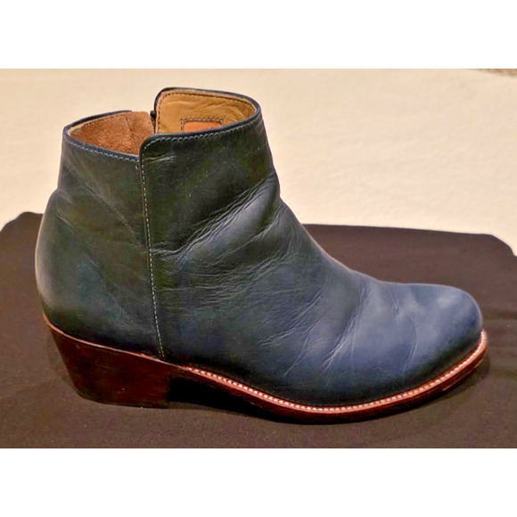 Adelante Granada Ankle Boots Women's Denim Blue Leather Side Zip Sz 9, Width C - Picture 13 of 16